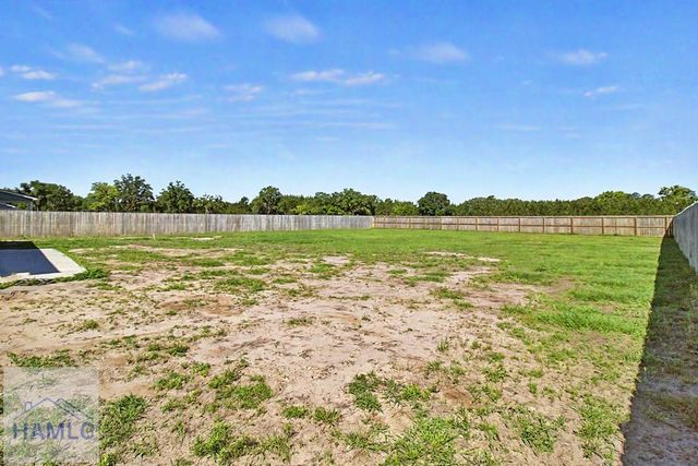 9955 Tibet Highway, Allenhurst, GA 31301