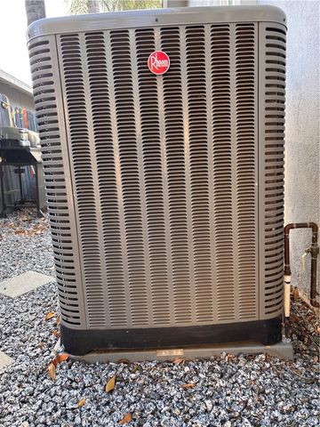 5604 Tower Road, Riverside, CA 92506