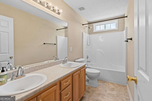 29 Westview Court, Hiram, GA 30141