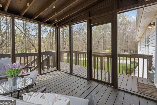 29 Westview Court, Hiram, GA 30141