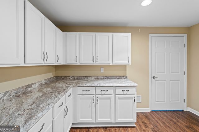 29 Westview Court, Hiram, GA 30141