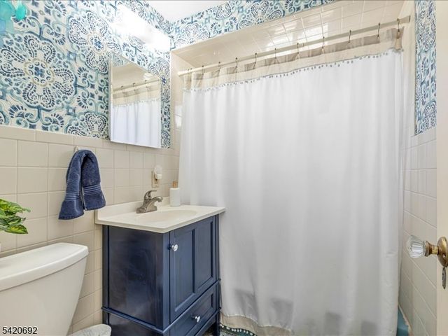 21 Mohawk Drive, Cranford Twp., NJ 07016