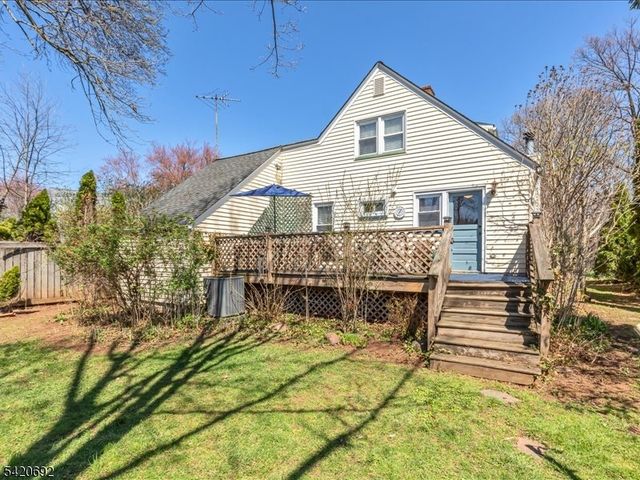 21 Mohawk Drive, Cranford Twp., NJ 07016