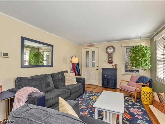 21 Mohawk Drive, Cranford Twp., NJ 07016