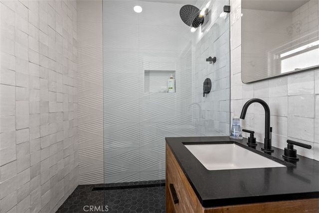 1527 W Balboa, Newport Beach, CA 92663