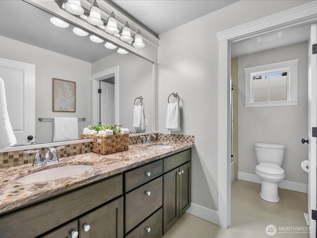 26620 NE Valley Street, Duvall, WA 98019