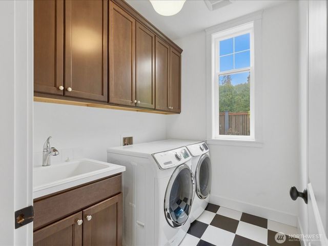26620 NE Valley Street, Duvall, WA 98019