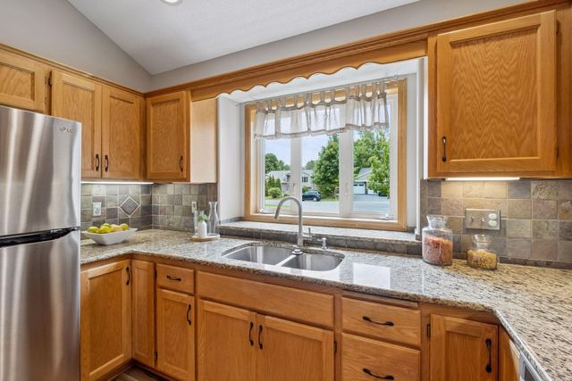 253 Teckla Court, Lino Lakes, MN 55014