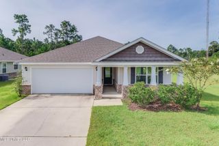 6487 Eastland Circle, Biloxi, MS 39532