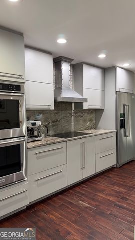 4335 Lexington Ridge Drive, Loganville, GA 30052