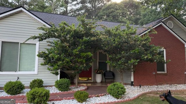 4335 Lexington Ridge Drive, Loganville, GA 30052
