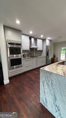 4335 Lexington Ridge Drive, Loganville, GA 30052