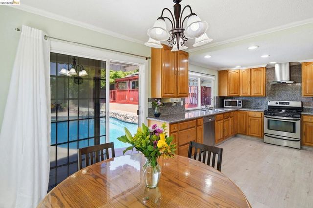 133 Stratford St, Vallejo, CA 94591