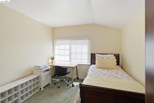 133 Stratford St, Vallejo, CA 94591