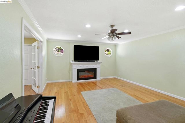 133 Stratford St, Vallejo, CA 94591