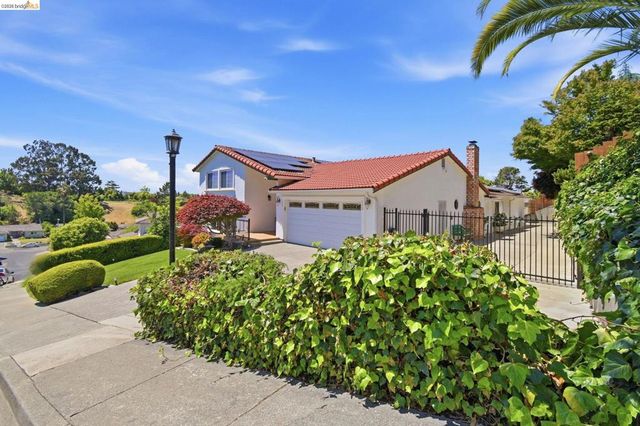 133 Stratford St, Vallejo, CA 94591