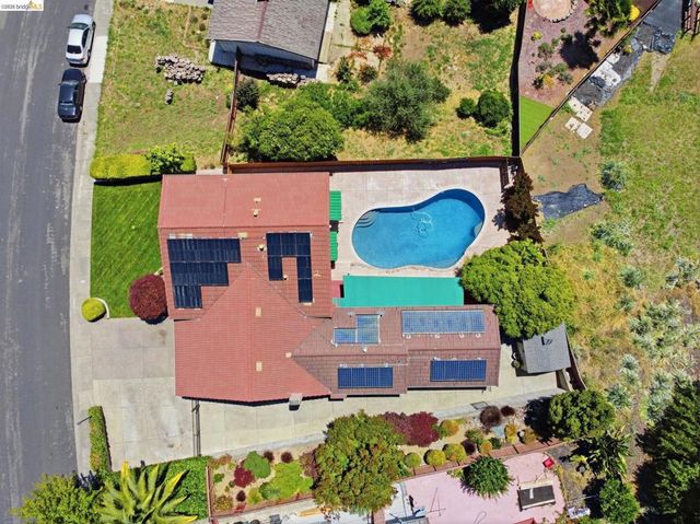 133 Stratford St, Vallejo, CA 94591