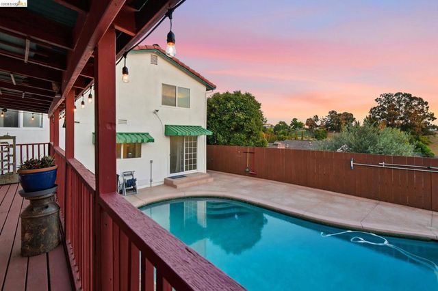 133 Stratford St, Vallejo, CA 94591