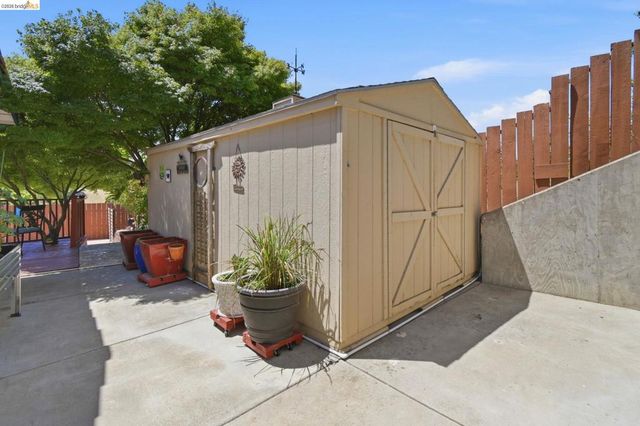 133 Stratford St, Vallejo, CA 94591