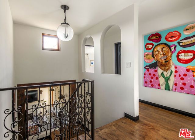 2820 Westshire Drive, Los Angeles, CA 90068