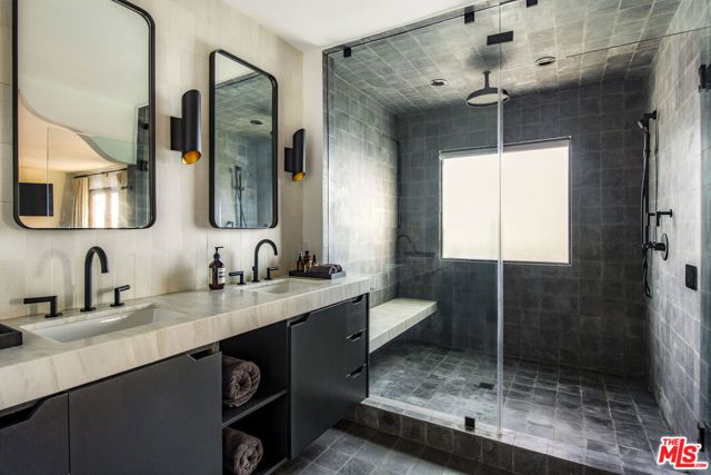 2820 Westshire Drive, Los Angeles, CA 90068