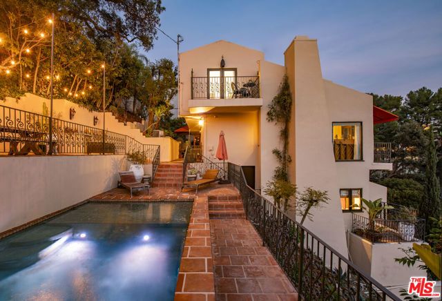 2820 Westshire Drive, Los Angeles, CA 90068