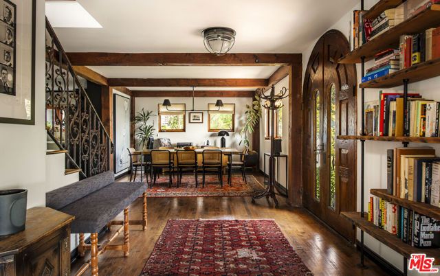 2820 Westshire Drive, Los Angeles, CA 90068