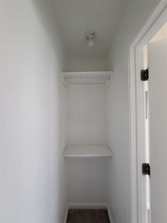 Image 14 of property listing at 2933 W Park Place, Oklahoma City, OK 73107