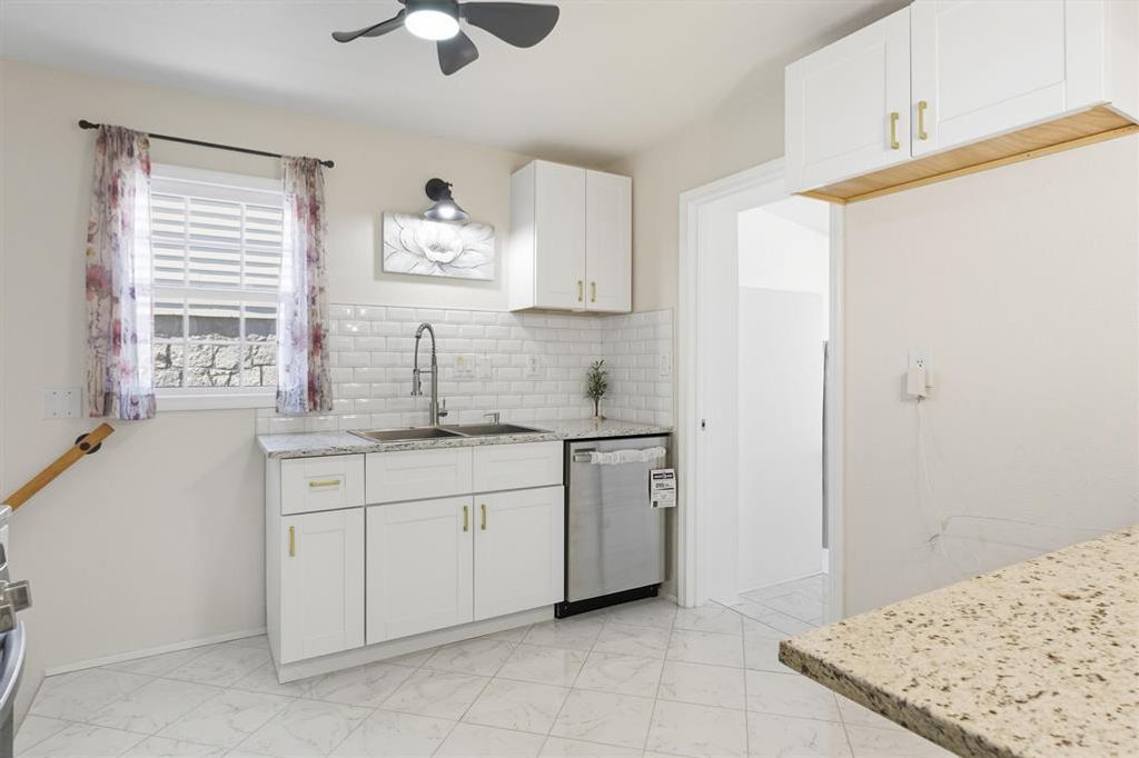 Image 19 of property listing at 2933 W Park Place, Oklahoma City, OK 73107