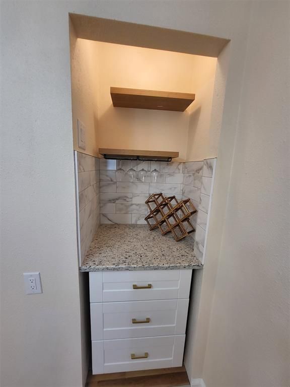 Image 21 of property listing at 2933 W Park Place, Oklahoma City, OK 73107