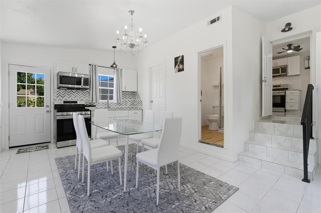 Image 23 of property listing at 2933 W Park Place, Oklahoma City, OK 73107