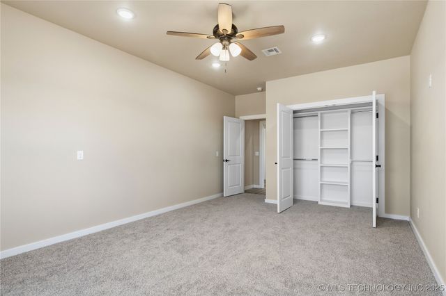 34830 S Falcon Crest Lane, Cookson, OK 74427