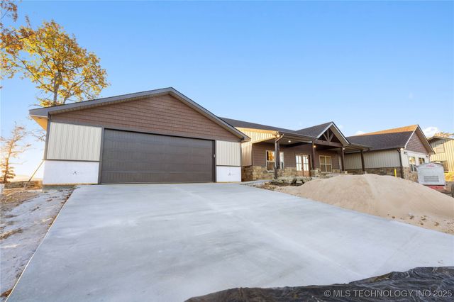 34830 S Falcon Crest Lane, Cookson, OK 74427