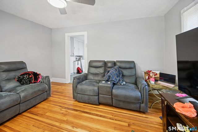 12 Arch Street, Manchester, CT 06040