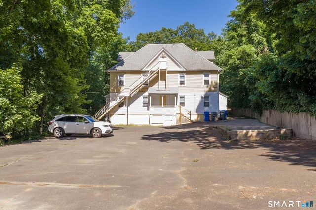 12 Arch Street, Manchester, CT 06040