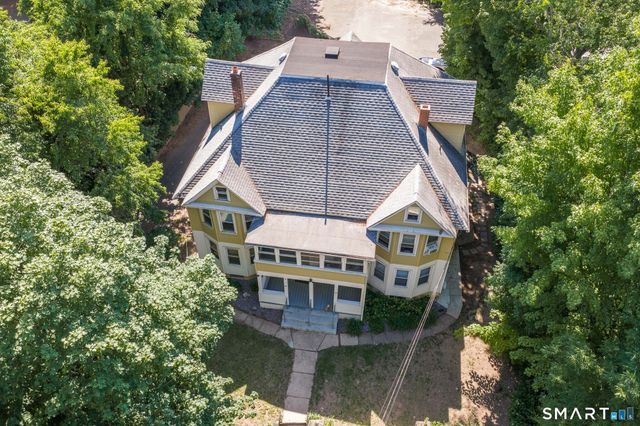 12 Arch Street, Manchester, CT 06040