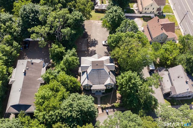 12 Arch Street, Manchester, CT 06040