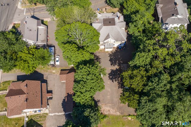 12 Arch Street, Manchester, CT 06040