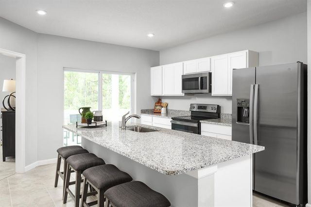 164 Savannah Lakes Boulevard, Fort Pierce, FL 34982