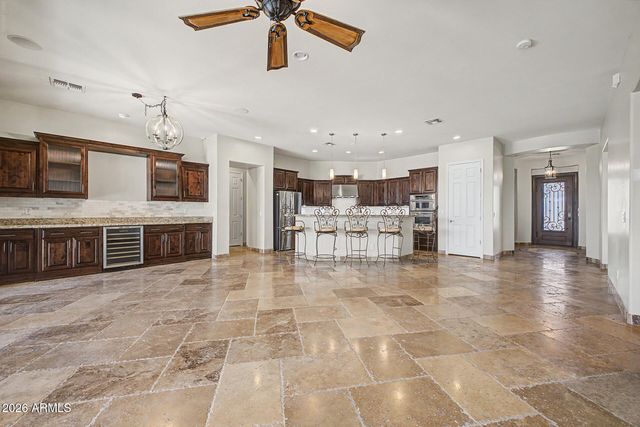 8721 E NANCE Street, Mesa, AZ 85207
