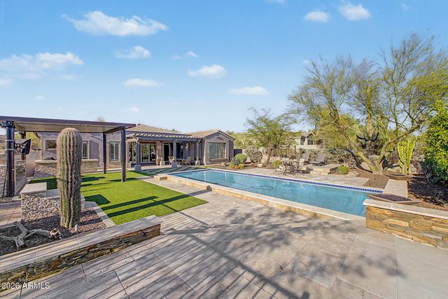 8721 E NANCE Street, Mesa, AZ 85207