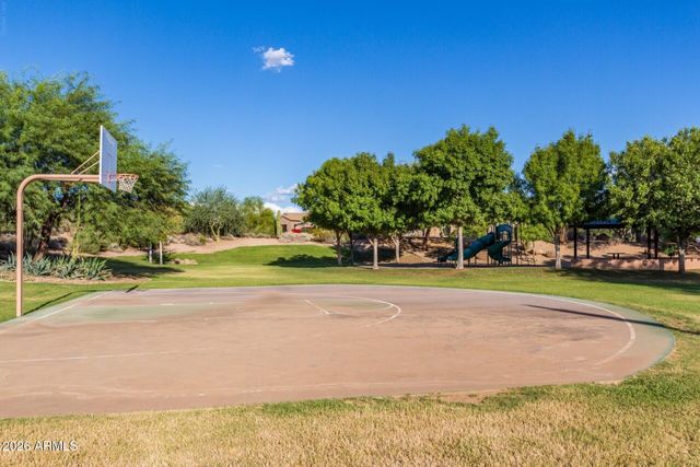 8721 E NANCE Street, Mesa, AZ 85207