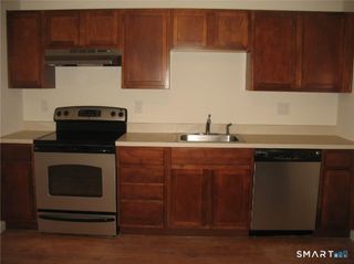 7 New Street 202, Danbury, CT 06810