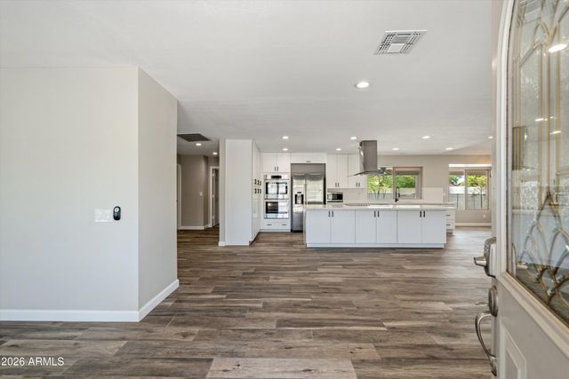 5227 E PARADISE Lane, Scottsdale, AZ 85254