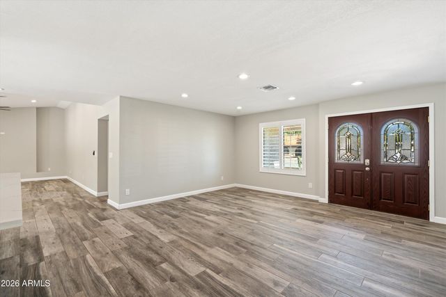 5227 E PARADISE Lane, Scottsdale, AZ 85254