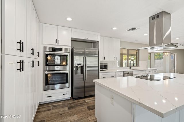 5227 E PARADISE Lane, Scottsdale, AZ 85254