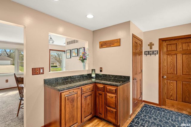 5315 N ISABELL Avenue, Peoria, IL 61614