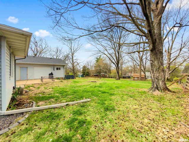 5315 N ISABELL Avenue, Peoria, IL 61614