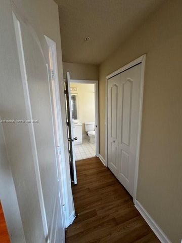1017 Shoma Drive 462, Royal Palm Beach, FL 33414