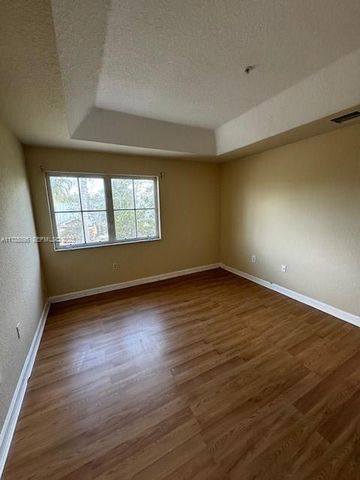 1017 Shoma Drive 462, Royal Palm Beach, FL 33414